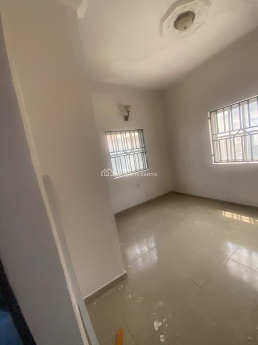 a Well Finished Luxuriously Spacious 2 Bedroom Flat, 13a, Bello Street, Sangotedo, Ajah, Lagos, Flat / Apartment for Rent