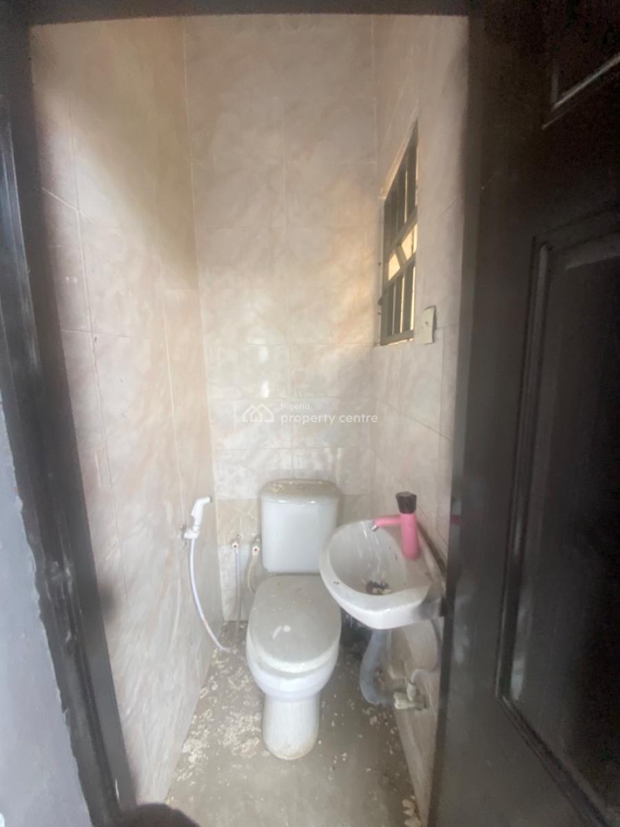 a Well Finished Luxuriously Spacious 2 Bedroom Flat, 13a, Bello Street, Sangotedo, Ajah, Lagos, Flat / Apartment for Rent