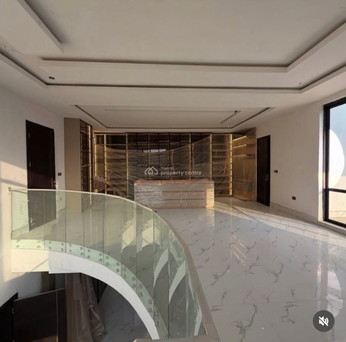 Luxury  7 Bedrooms Fully Detached Duplex with 2 Bedrooms Charlet, Guzape District, Abuja, Detached Duplex for Sale