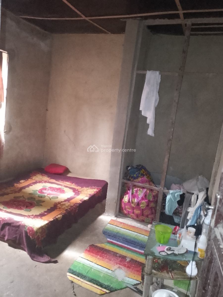 3 Bedroom Bungalow, Oreta, Igbogbo, Ikorodu, Lagos, Detached Bungalow for Sale