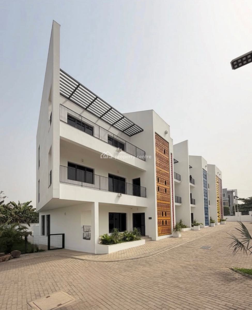 6 Bedroom Fully Detached Duplex with One Room Bq., Jahi, Abuja, Detached Duplex for Sale