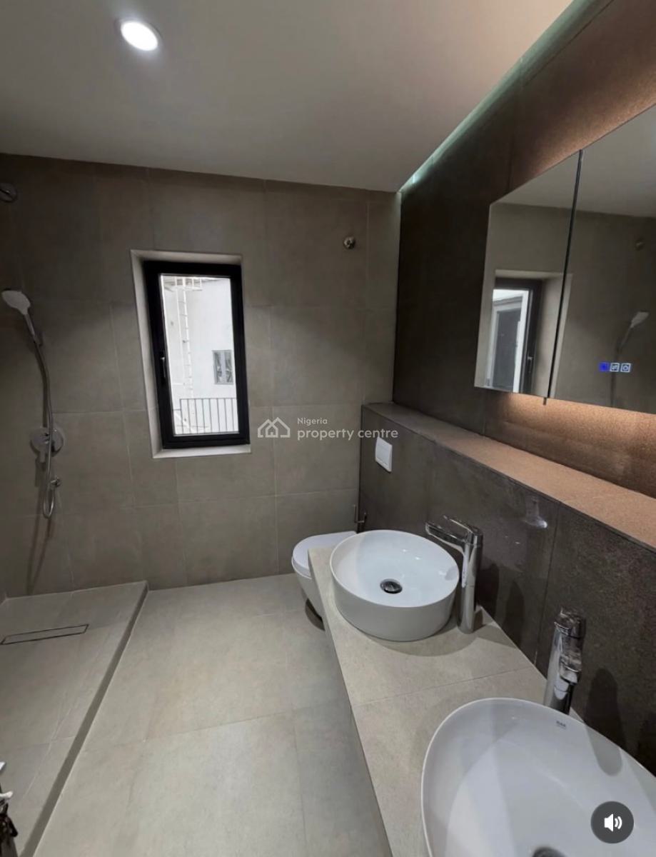 6 Bedroom Fully Detached Duplex with One Room Bq., Jahi, Abuja, Detached Duplex for Sale