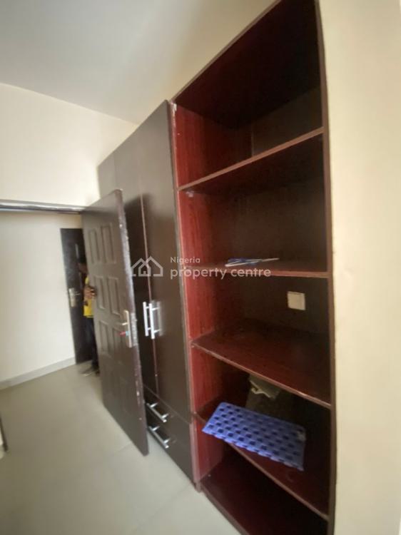Self Serviced Compact 3 Bedroom Apartment, Off Sir Samuel Manuwa Street, Victoria Island (vi), Lagos, Flat / Apartment for Rent