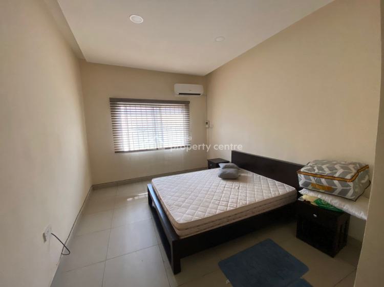 Self Serviced Compact 3 Bedroom Apartment, Off Sir Samuel Manuwa Street, Victoria Island (vi), Lagos, Flat / Apartment for Rent