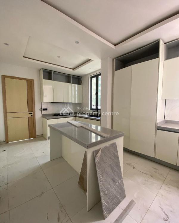 Newly Built 3 Bedroom Apartment with Bq, Lekki Phase 1, Lekki, Lagos, Flat / Apartment for Rent