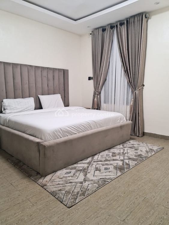 Luxury 3 Bedrooms Apartment with Snooker Board, Admiralty Way, Lekki Phase 1, Lekki, Lagos, Flat / Apartment Short Let