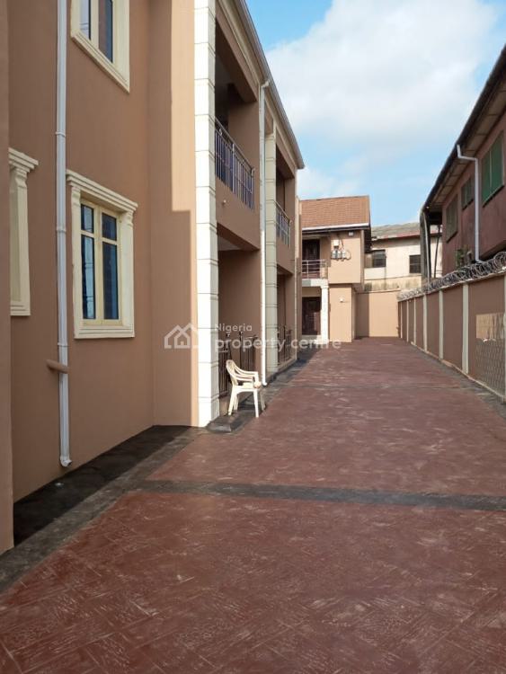 3 Bedroom Flat, Off Sabo Ojodu, Ojodu, Lagos, Flat / Apartment for Rent