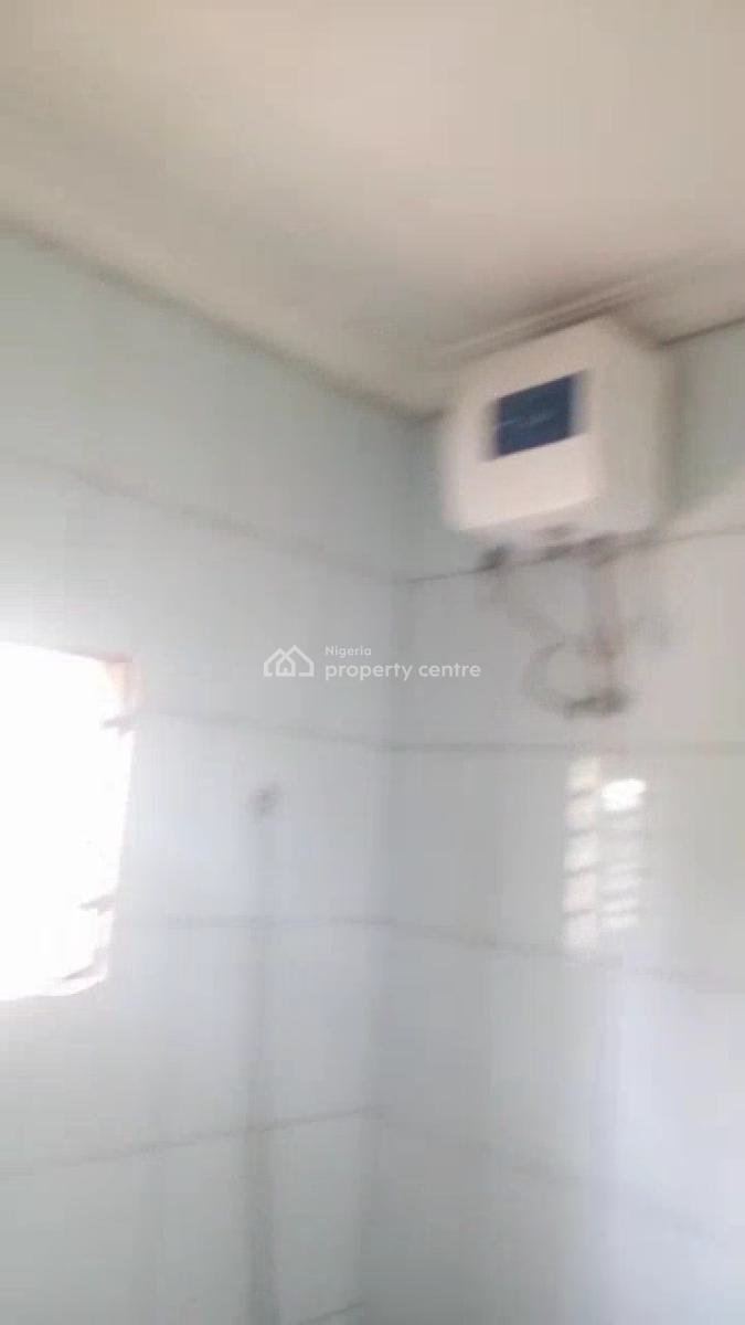 3 Bedroom Fully Detached Bungalow, Airport Road Off Fruit Market, Pyakasa, Lugbe District, Abuja, Detached Bungalow for Sale