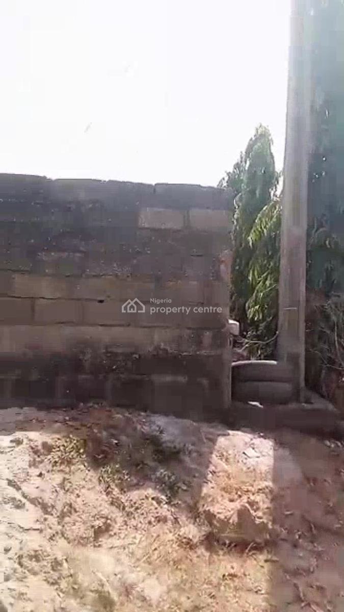 3 Bedroom Fully Detached Bungalow, Airport Road Off Fruit Market, Pyakasa, Lugbe District, Abuja, Detached Bungalow for Sale