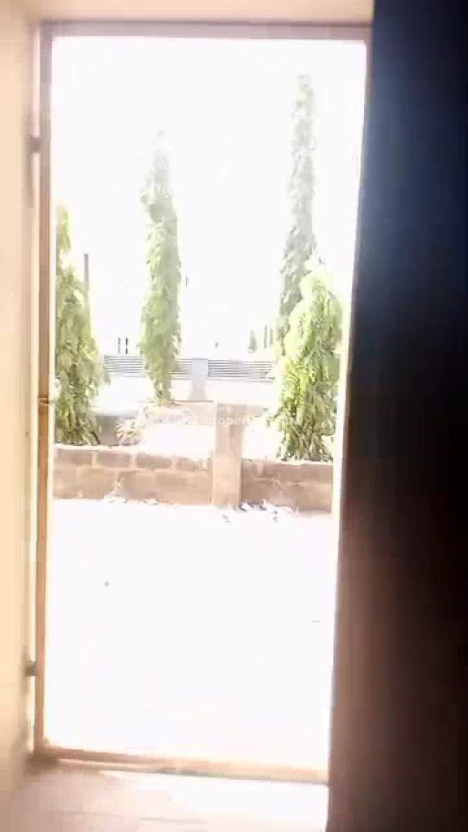 3 Bedroom Fully Detached Bungalow, Airport Road Off Fruit Market, Pyakasa, Lugbe District, Abuja, Detached Bungalow for Sale