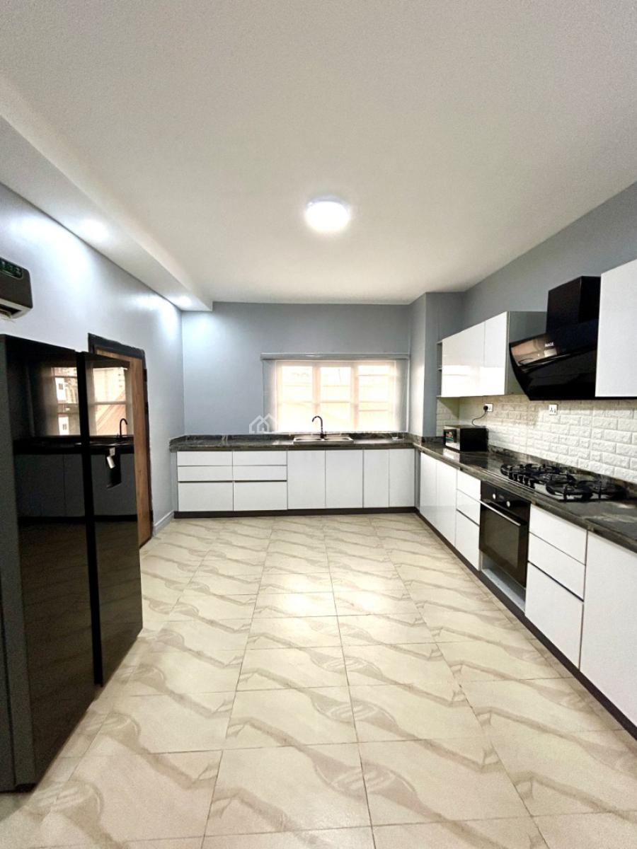 Newly Furnished 3 Bedrooms Apartment, Old Ikoyi, Ikoyi, Lagos, Flat / Apartment Short Let