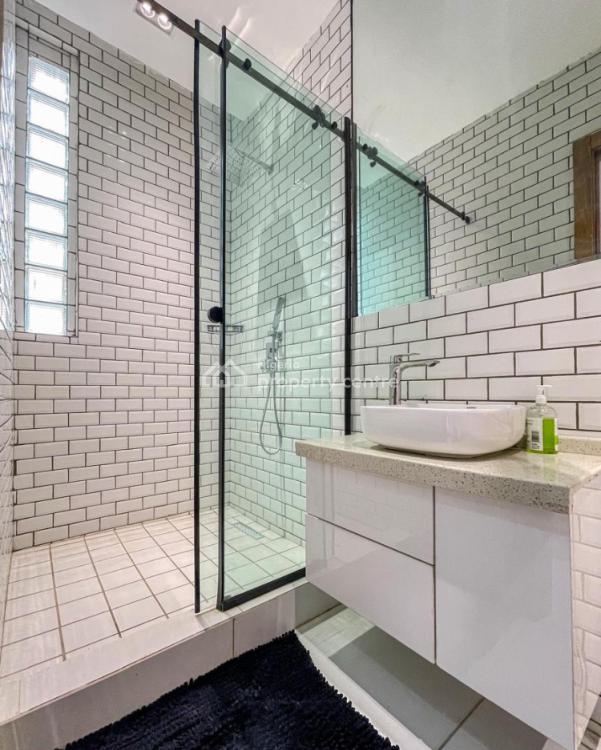 2 Bedrooms Luxurious Loft Apartment, Lekki Phase 1, Lekki, Lagos, Flat / Apartment Short Let