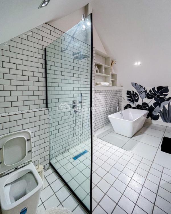 2 Bedrooms Luxurious Loft Apartment, Lekki Phase 1, Lekki, Lagos, Flat / Apartment Short Let