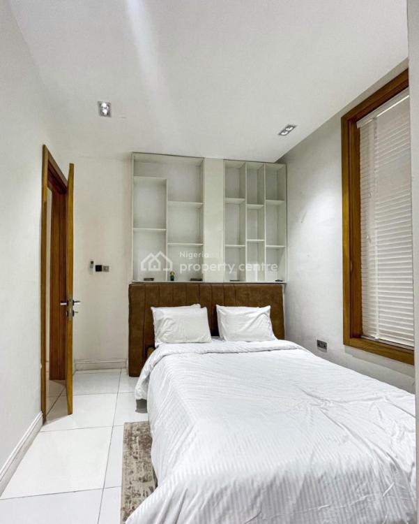 2 Bedrooms Luxurious Loft Apartment, Lekki Phase 1, Lekki, Lagos, Flat / Apartment Short Let