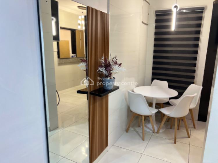 Luxury 3 Bedrooms Flat with Excellent Facilities, Block 3, Oakham, Cadogan Estate, Osapa, Lekki, Lagos, Flat / Apartment Short Let