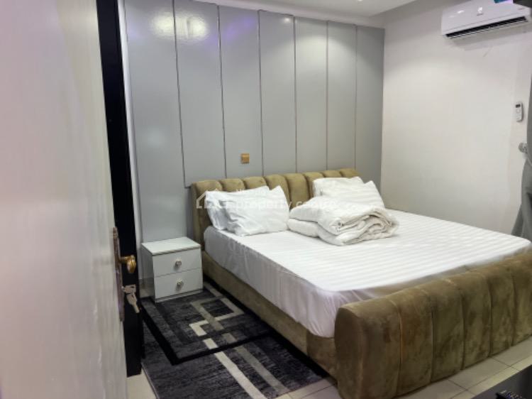 Luxury 3 Bedrooms Flat with Excellent Facilities, Block 3, Oakham, Cadogan Estate, Osapa, Lekki, Lagos, Flat / Apartment Short Let