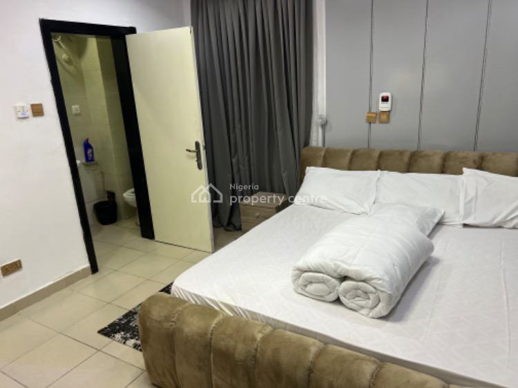 Luxury 3 Bedrooms Flat with Excellent Facilities, Block 3, Oakham, Cadogan Estate, Osapa, Lekki, Lagos, Flat / Apartment Short Let