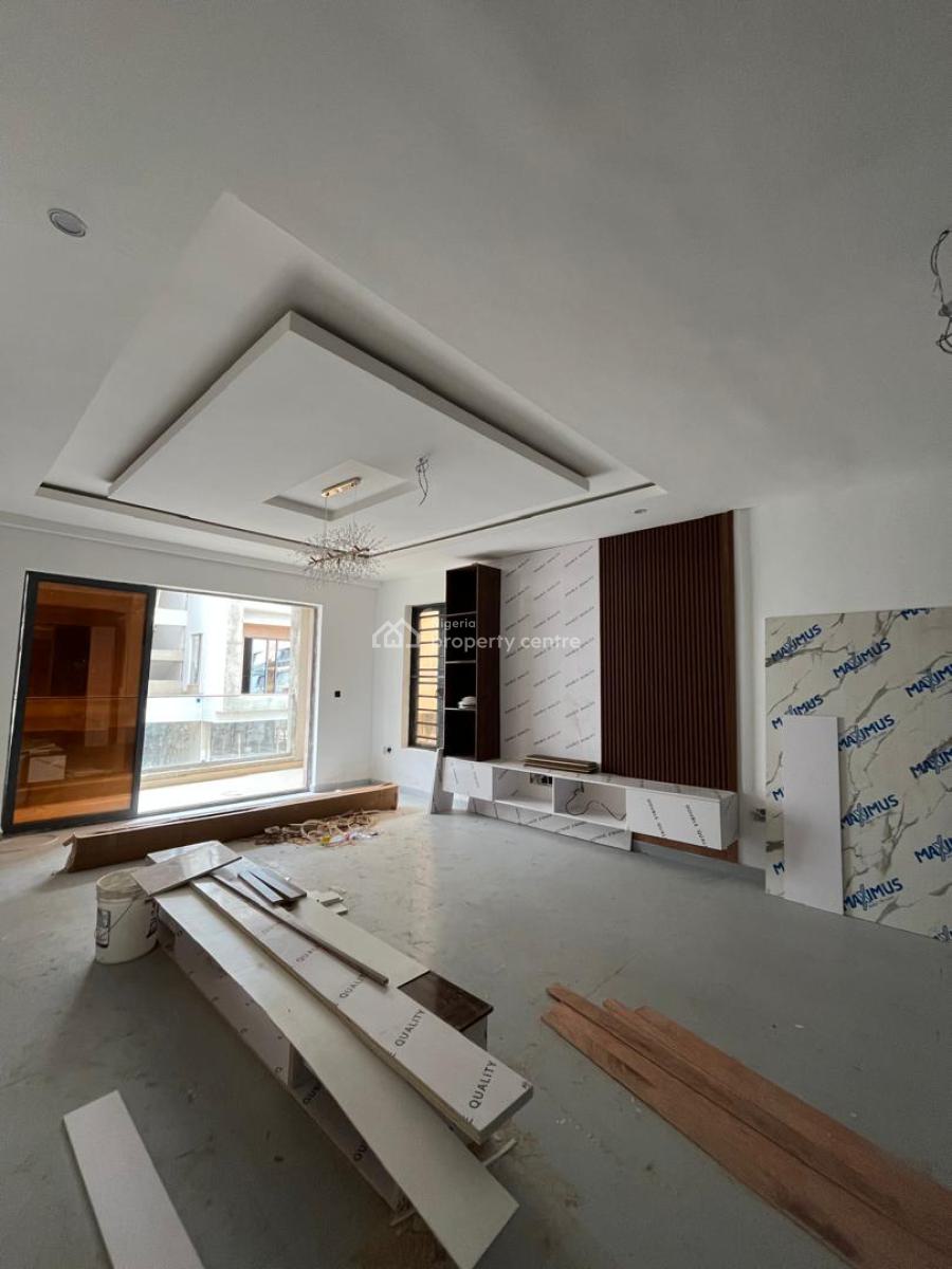 Exquisite 3 Bedroom Apartment with Bq, Adeniyi Jones, Ikeja, Lagos, Block of Flats for Sale