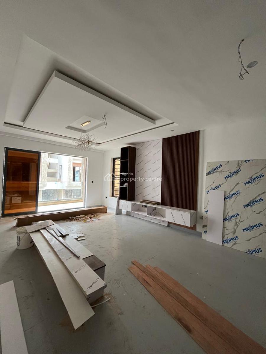 Exquisite 3 Bedroom Apartment with Bq, Adeniyi Jones, Ikeja, Lagos, Block of Flats for Sale