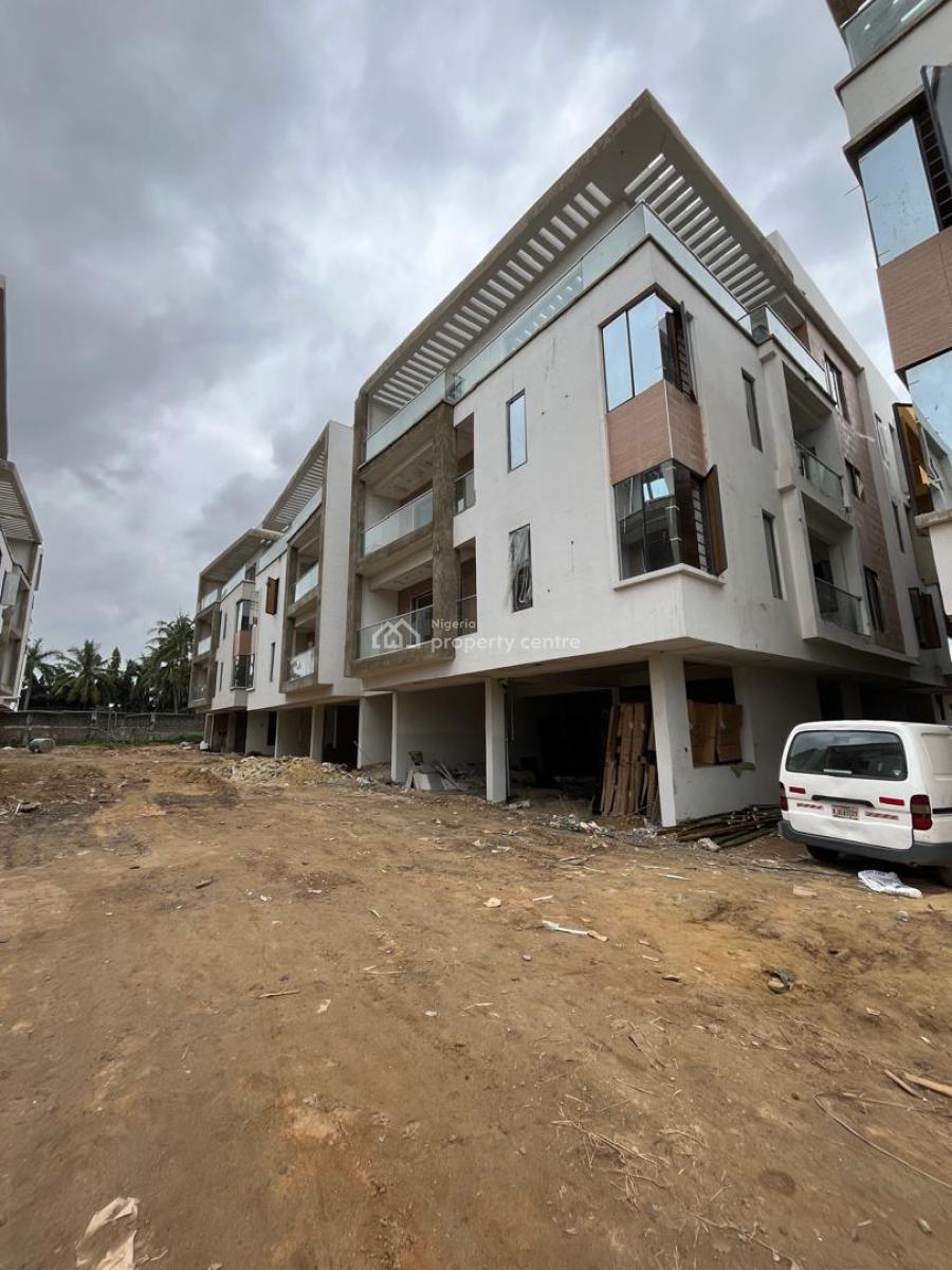 Exquisite 3 Bedroom Apartment with Bq, Adeniyi Jones, Ikeja, Lagos, Block of Flats for Sale