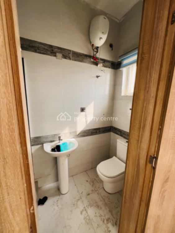Room and Parlour, Victoria Crest 4 Estate. Orchid Road, Chevron, Lekki, Lagos, Mini Flat (room and Parlour) for Rent
