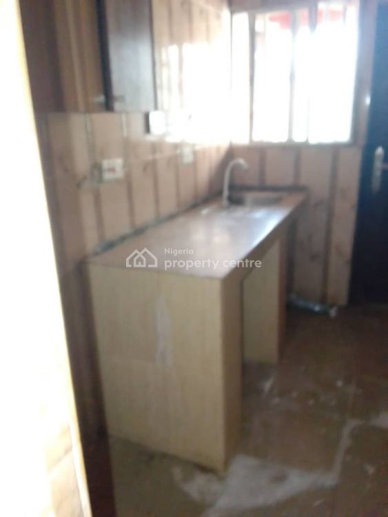 1 Bedroom, Akins.  Marshall Estate, Ajah, Lagos, Mini Flat (room and Parlour) for Rent