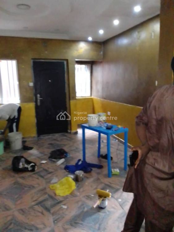 1 Bedroom, Akins.  Marshall Estate, Ajah, Lagos, Mini Flat (room and Parlour) for Rent