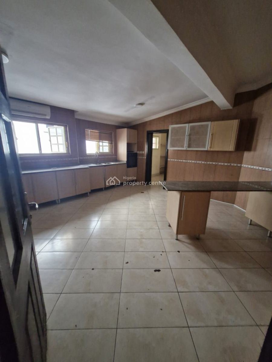 Spacious 3 Bedroom Apartment with Bq on 2nd Floor, Oniru, Victoria Island (vi), Lagos, Flat / Apartment for Rent