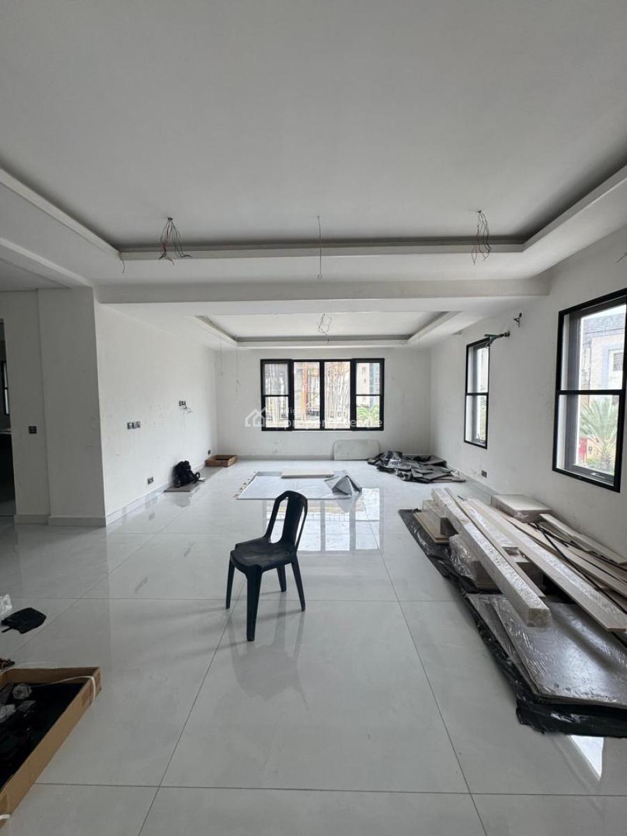 4 Bedrooms Maisionette with Rooftop Pool and More, Ikoyi, Lagos, Flat / Apartment for Sale