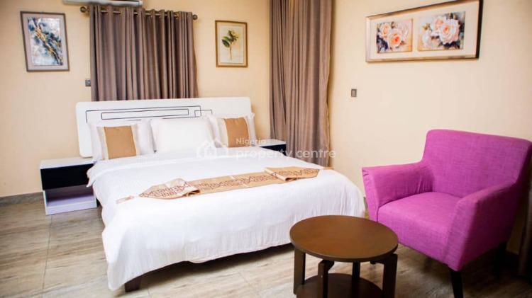 Alluring 3 Bedrooms Flat with Pool and Gym, Agidingbi, Ikeja, Lagos, Flat / Apartment Short Let