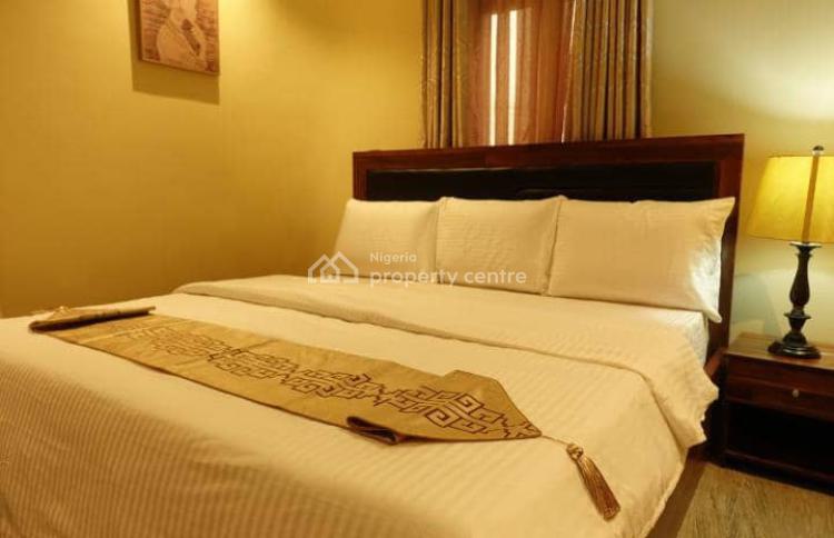 Alluring 3 Bedrooms Flat with Pool and Gym, Agidingbi, Ikeja, Lagos, Flat / Apartment Short Let