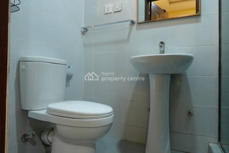 Alluring 3 Bedrooms Flat with Pool and Gym, Agidingbi, Ikeja, Lagos, Flat / Apartment Short Let