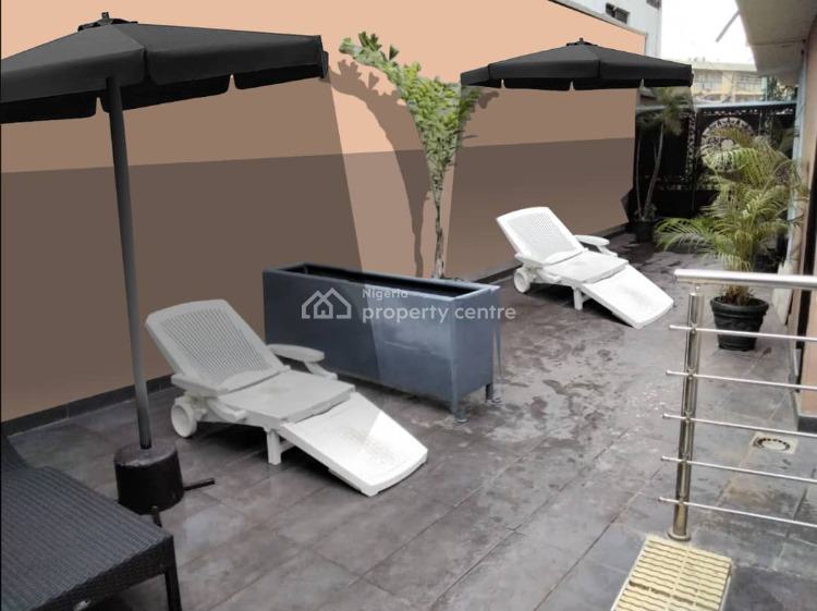 Alluring 3 Bedrooms Flat with Pool and Gym, Agidingbi, Ikeja, Lagos, Flat / Apartment Short Let