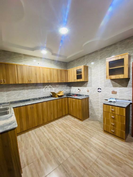 Standard 3 Bedroom Duplex in a Cool Area, Adenuga Estate, New Bodija, Ibadan, Oyo, Terraced Duplex for Rent