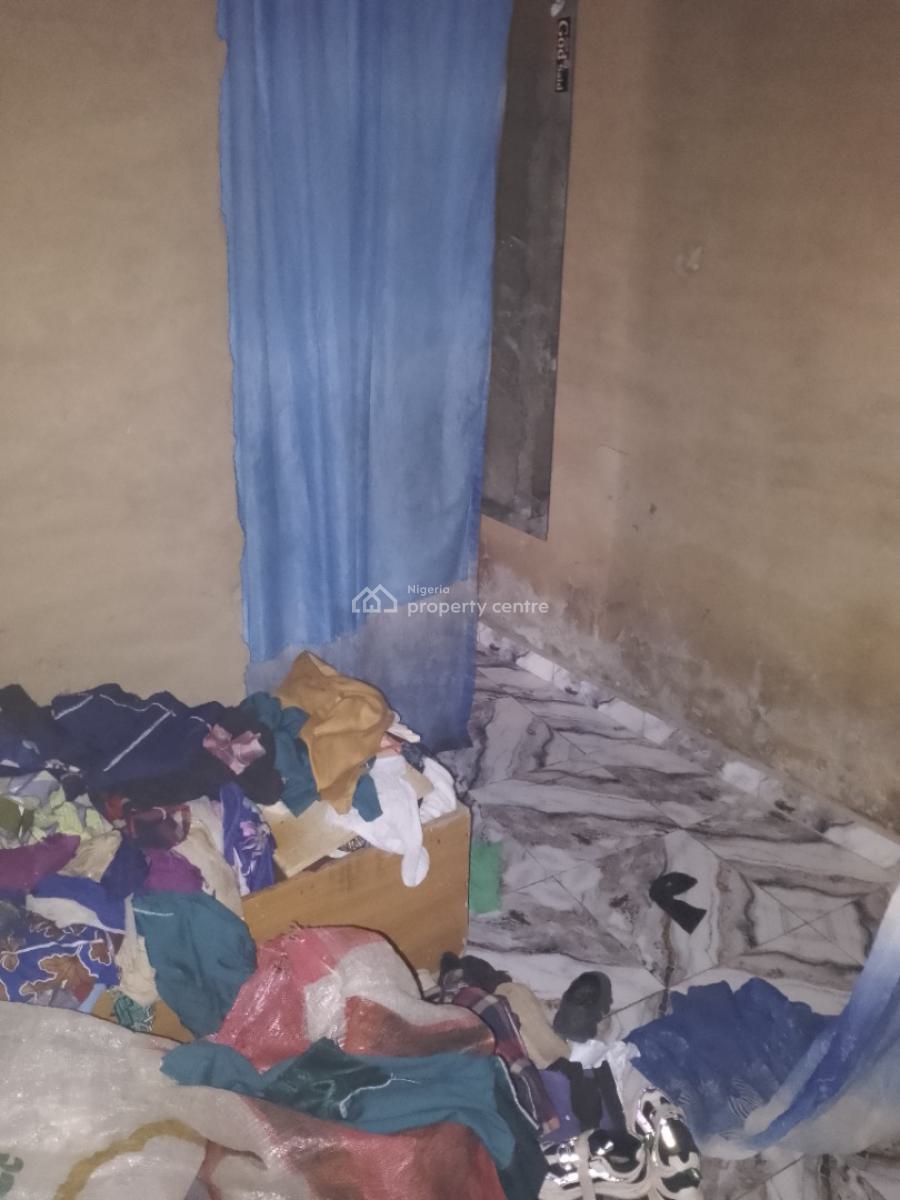 2 Bedrooms Bungalow, Oreta, Igbogbo, Ikorodu, Lagos, Detached Bungalow for Sale