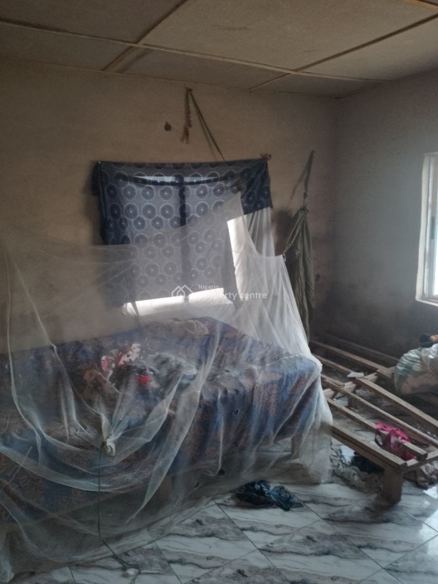 2 Bedrooms Bungalow, Oreta, Igbogbo, Ikorodu, Lagos, Detached Bungalow for Sale