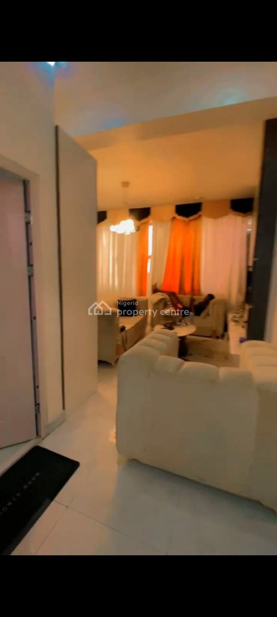 Fully Serviced 1bedroom Apartment (miniflat) Available in Osapa Londo, Osapa London, Osapa, Lekki, Lagos, Mini Flat (room and Parlour) for Rent