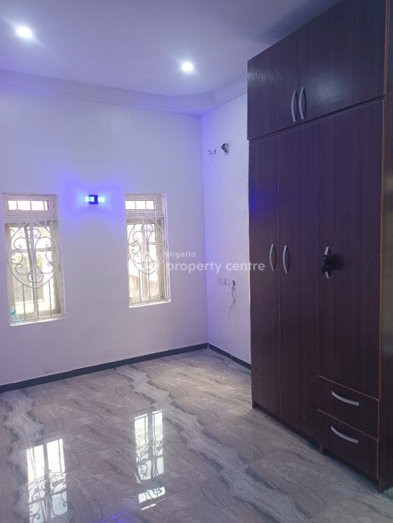 2 Bedroom Flat Apartment, Off Freedom Way, Lekki Phase 1, Lekki, Lagos, Flat / Apartment for Rent