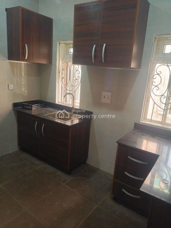 2 Bedroom Flat Apartment, Off Freedom Way, Lekki Phase 1, Lekki, Lagos, Flat / Apartment for Rent