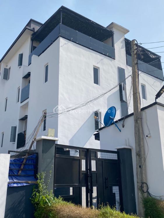 Luxury Self Contain Room with Rooftop Sitting Area, Behind Blenco, Sangotedo, Ajah, Lagos, Self Contain (single Rooms) for Rent