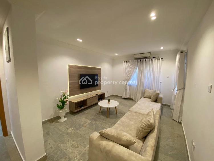 Contemporary 1 Bedroom Apartment, Off Admiralty Road, Lekki Phase 1, Lekki, Lagos, Flat / Apartment for Rent