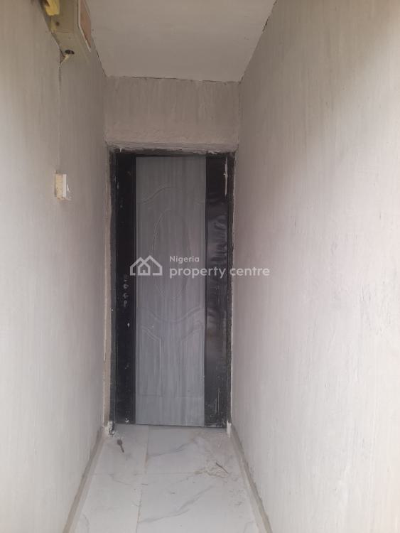 Neatly Revamped Mini Flat, Oniru Resettlement, Oniru, Victoria Island (vi), Lagos, Mini Flat (room and Parlour) for Rent