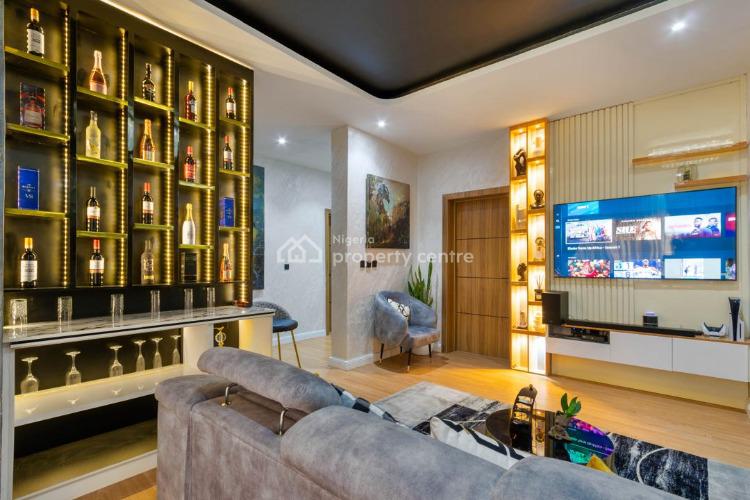 Luxury 3 Bedrooms Apartment, Lekki Phase 1, Lekki, Lagos, Flat / Apartment Short Let