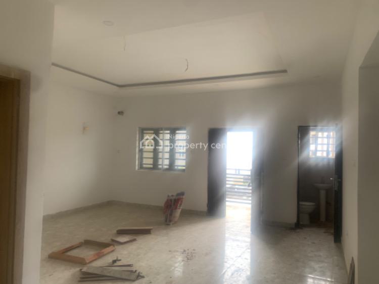Standard Three Bedrooms Apartment, Jahi, Abuja, Flat / Apartment for Sale