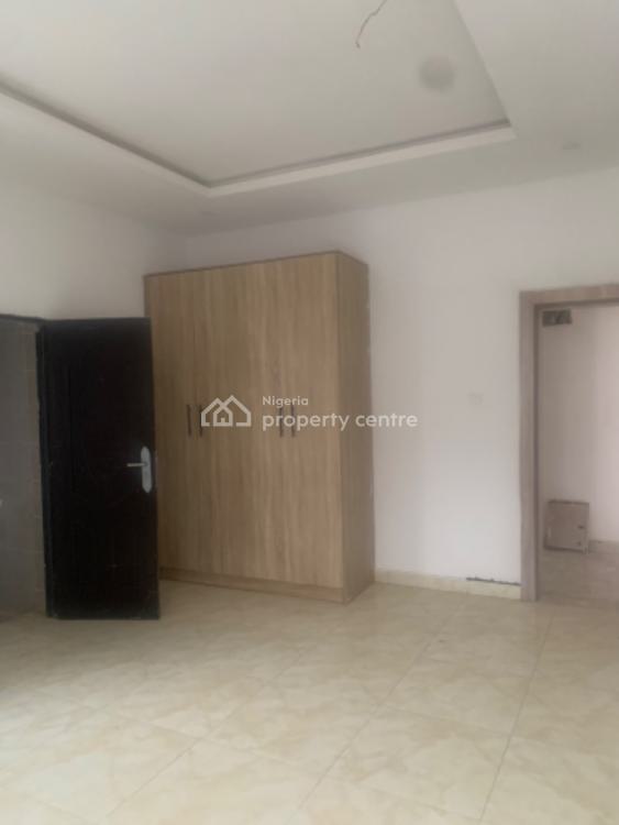 Standard Three Bedrooms Apartment, Jahi, Abuja, Flat / Apartment for Sale