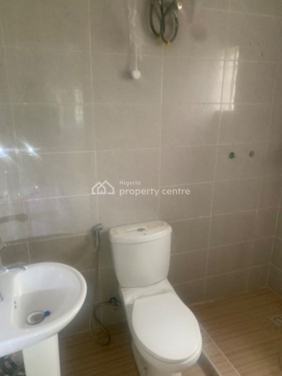 Standard Three Bedrooms Apartment, Jahi, Abuja, Flat / Apartment for Sale
