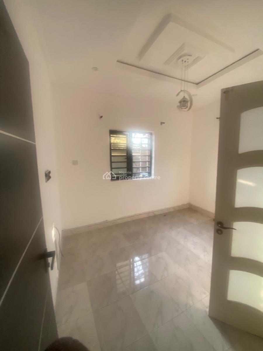 Luxuriously Mini Flat / Apartment with Excellent Finishing, No. 1b, Segun Street, Abijo, Lekki, Lagos, Mini Flat (room and Parlour) for Rent