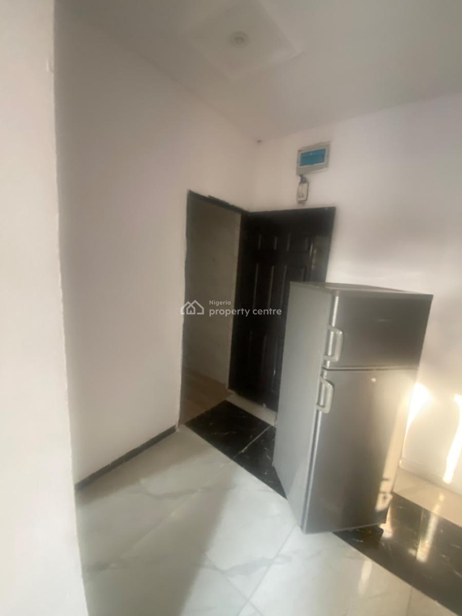 Luxuriously Mini Flat / Apartment with Excellent Finishing, No. 1b, Segun Street, Abijo, Lekki, Lagos, Mini Flat (room and Parlour) for Rent