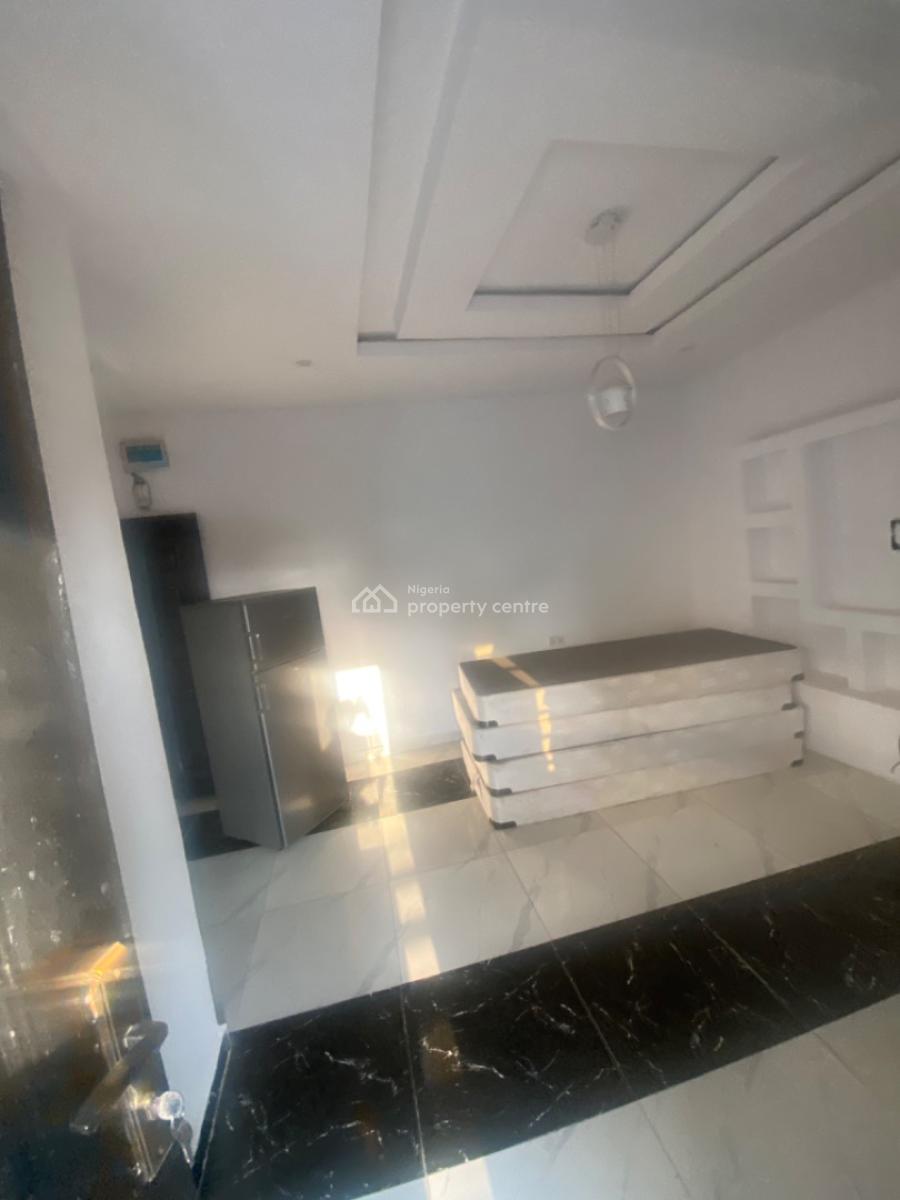 Luxuriously Mini Flat / Apartment with Excellent Finishing, No. 1b, Segun Street, Abijo, Lekki, Lagos, Mini Flat (room and Parlour) for Rent