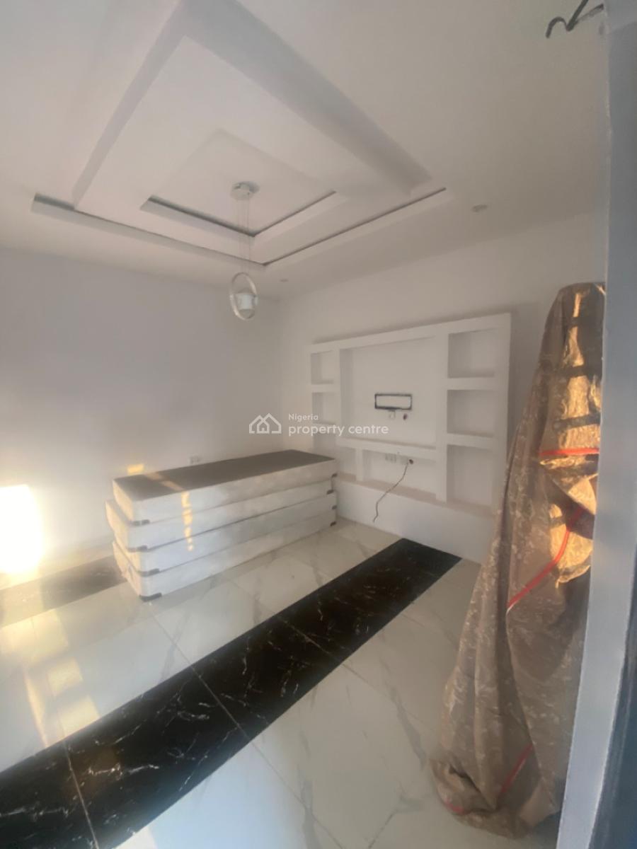 Luxuriously Mini Flat / Apartment with Excellent Finishing, No. 1b, Segun Street, Abijo, Lekki, Lagos, Mini Flat (room and Parlour) for Rent